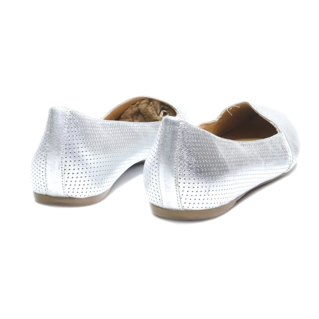 5Th Avenue Ballerinas Leather Silver Colour For Women