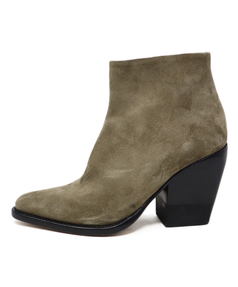 Chloe Taupe Suede Booties sz 8