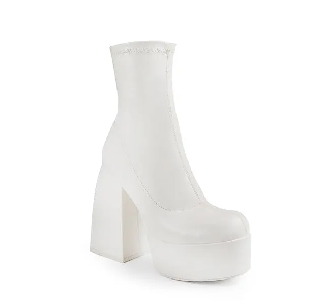 Closed Toe Chunky Platform Bootie Sukki-4 Liliana