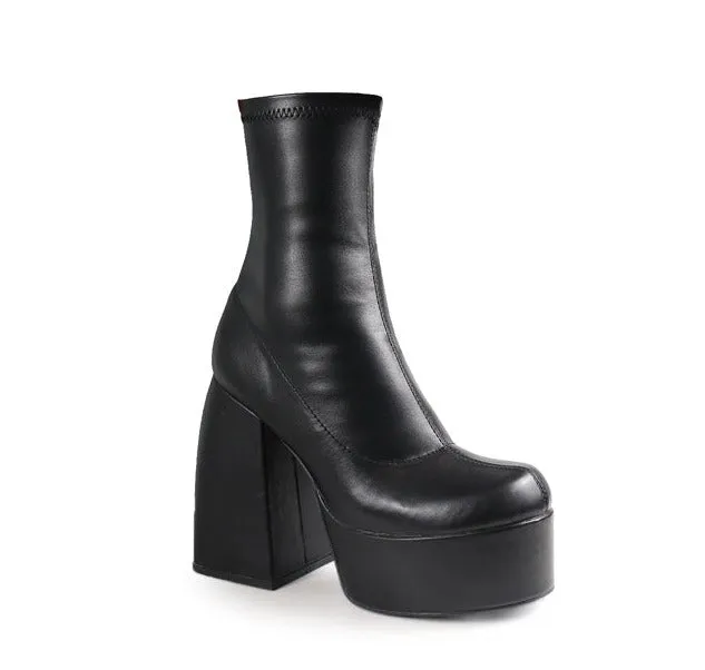 Closed Toe Chunky Platform Bootie Sukki-4 Liliana