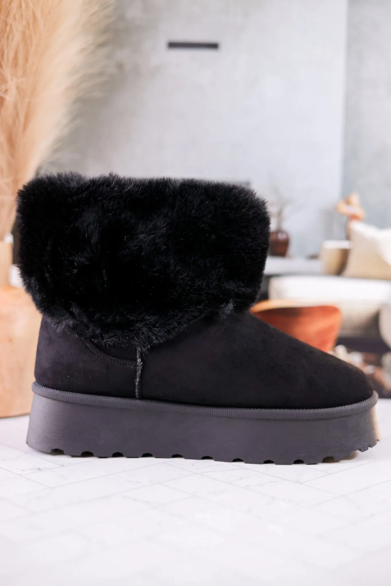 Everlie Black Faux Fur Booties