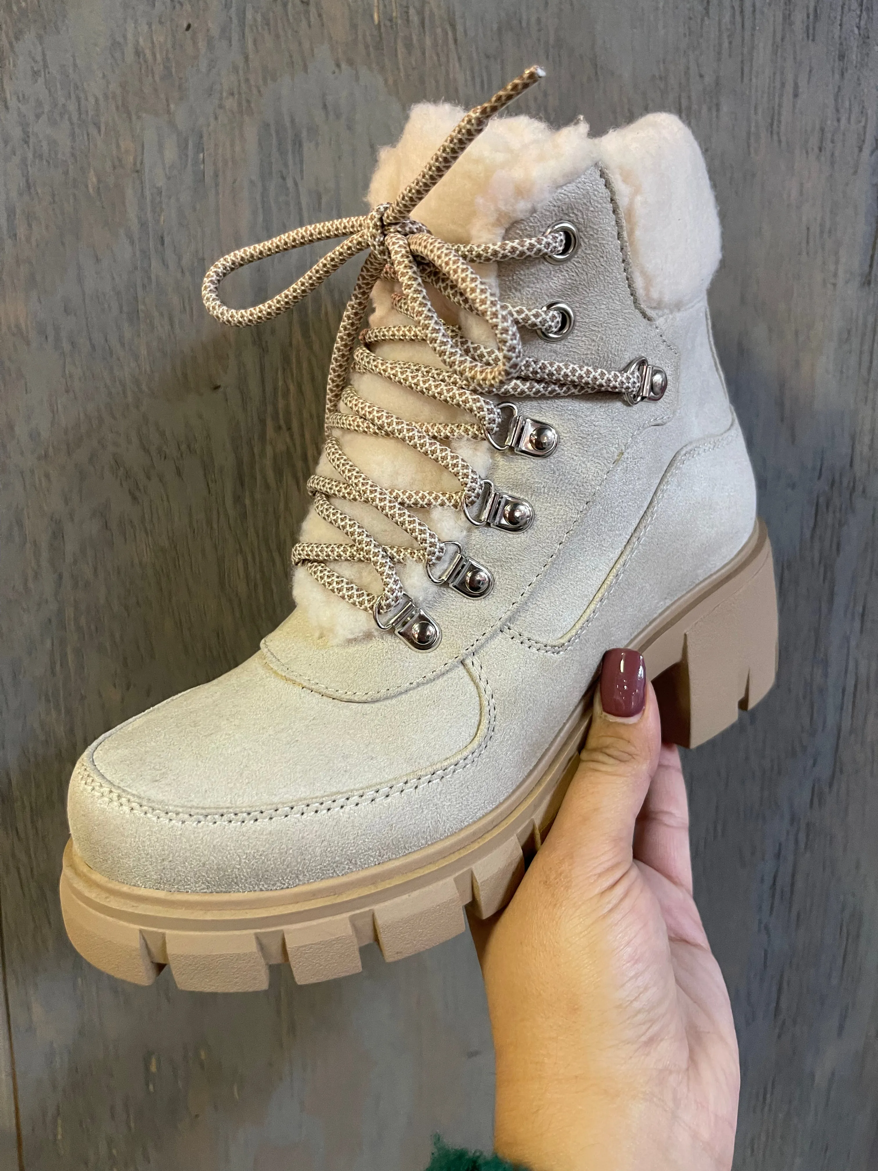Ive Lug Sole sherpa detail lace up booties- Saffi-s