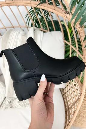 Lakota Booties (Black)