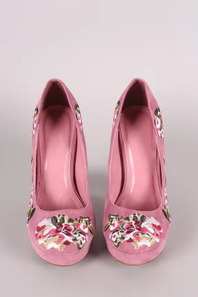 Shoe Republic LA Embroidered Floral Round Toe Platform Pump