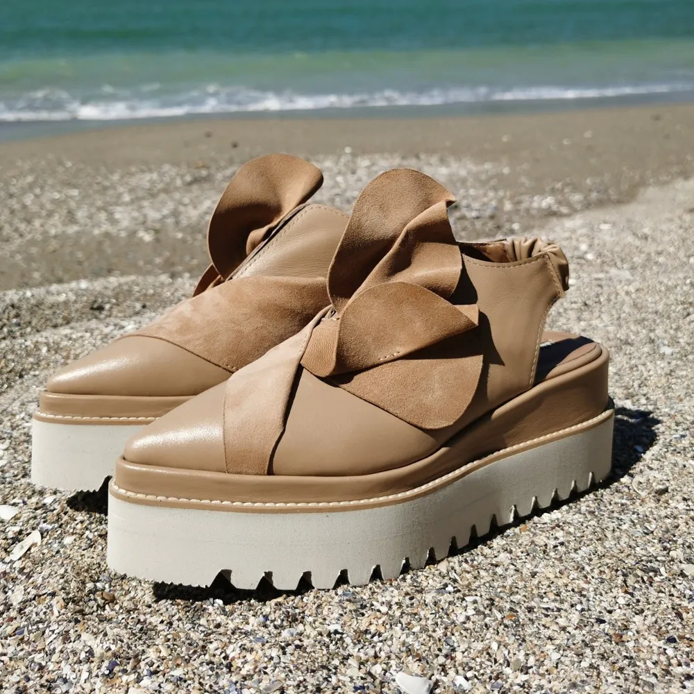 SHR Tulips beige leather open back shoes