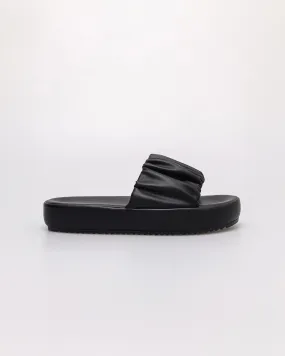 Tomaz NN413 Ladies Pleated Flats