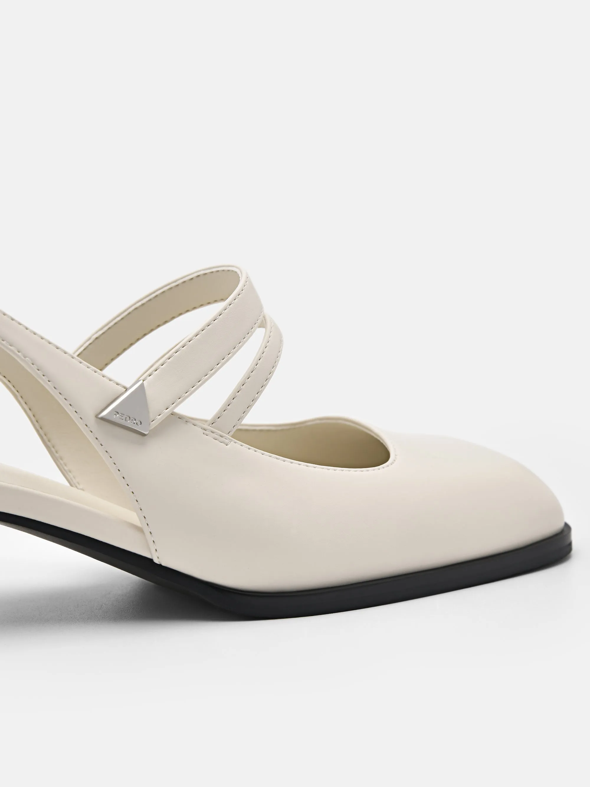 Tria Heel Pumps