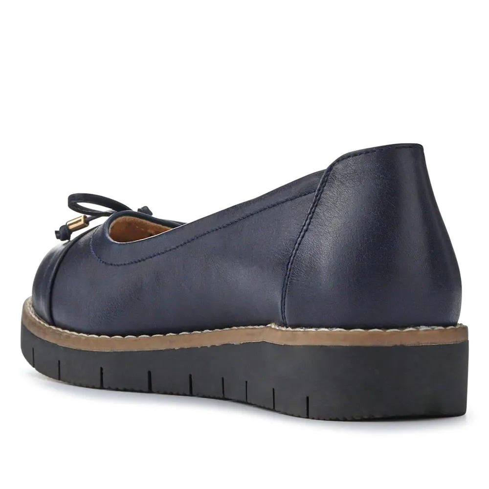 Wide-Fit Bow-Detailed Chunky Pumps - WBINS41100 / 327 323